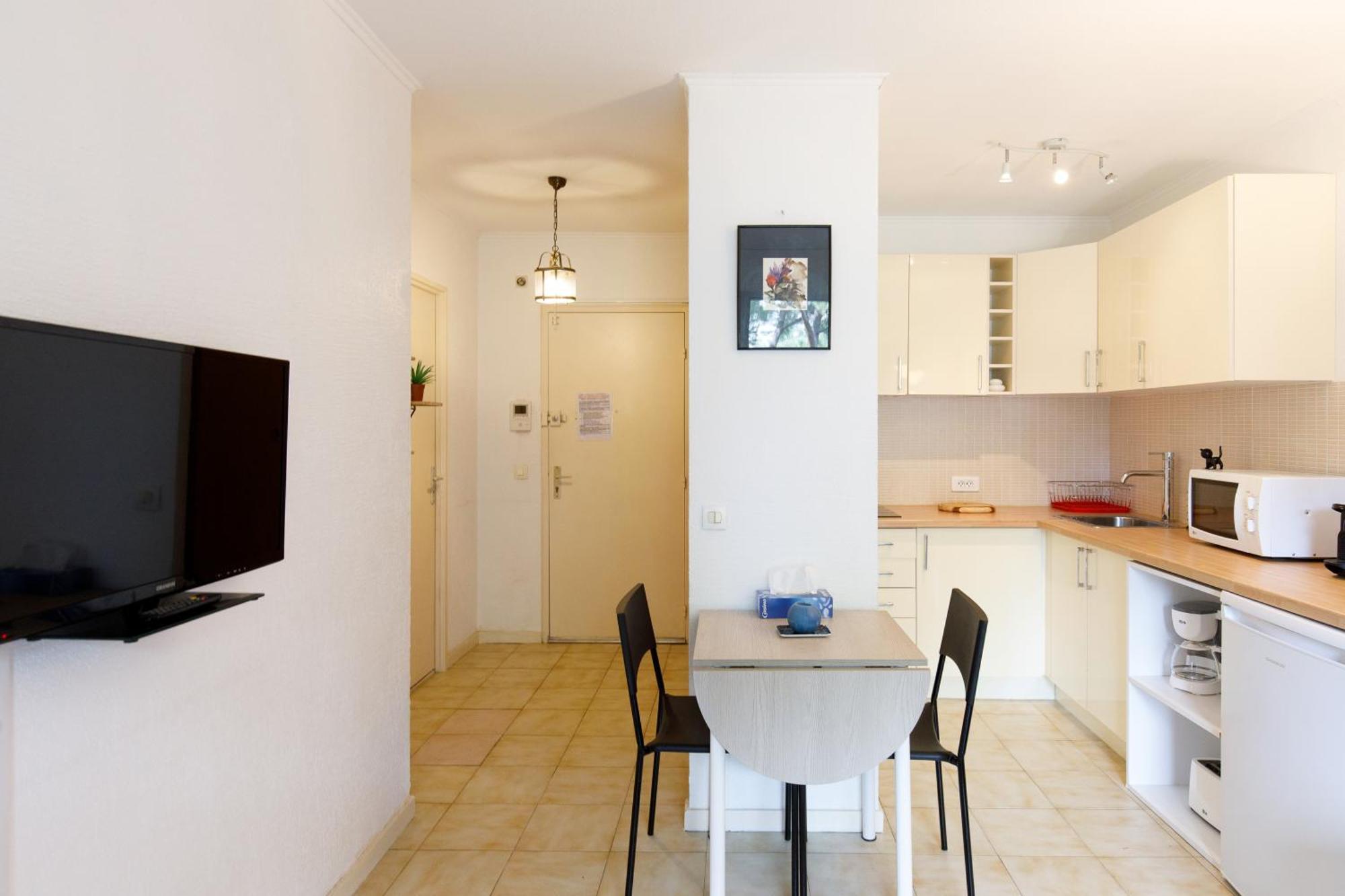 Ellie'S Place Apartment มองเดอลิเยอลานาปูล ภายนอก รูปภาพ